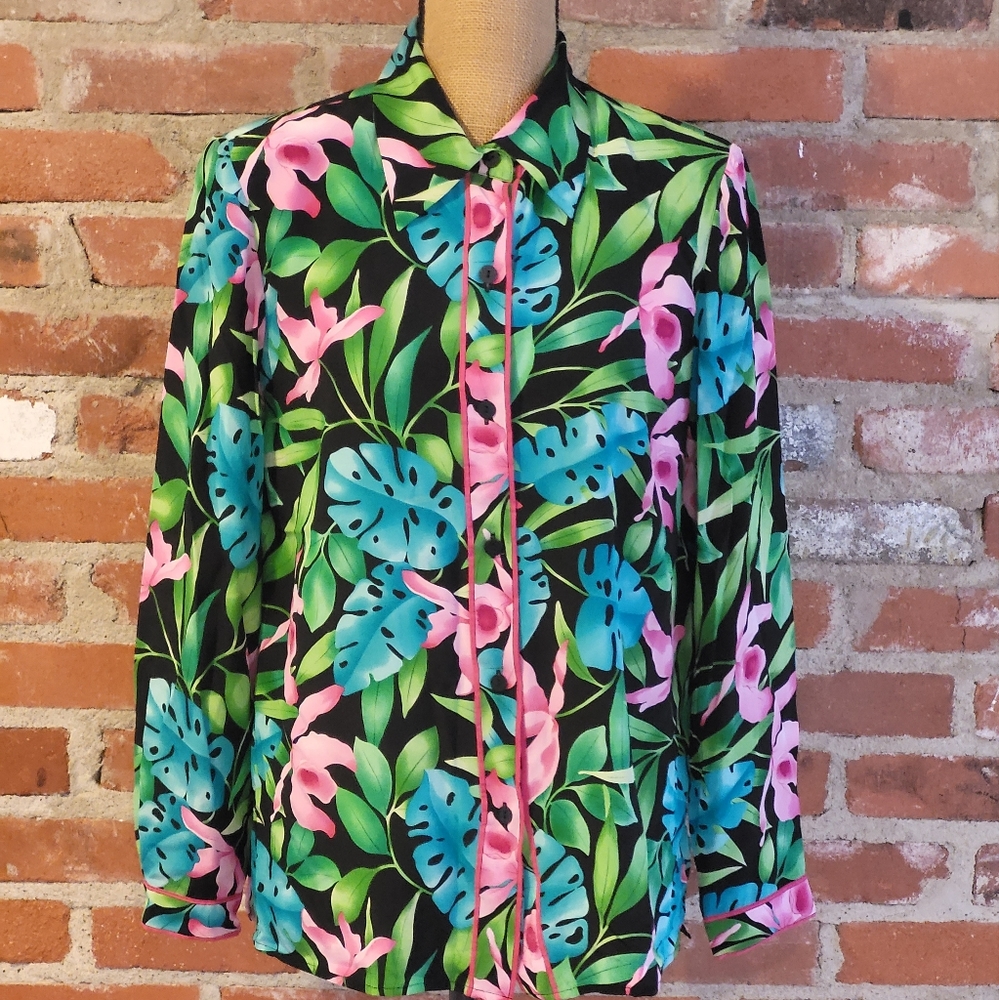 Black Tropical Floral Button-Up Blouse